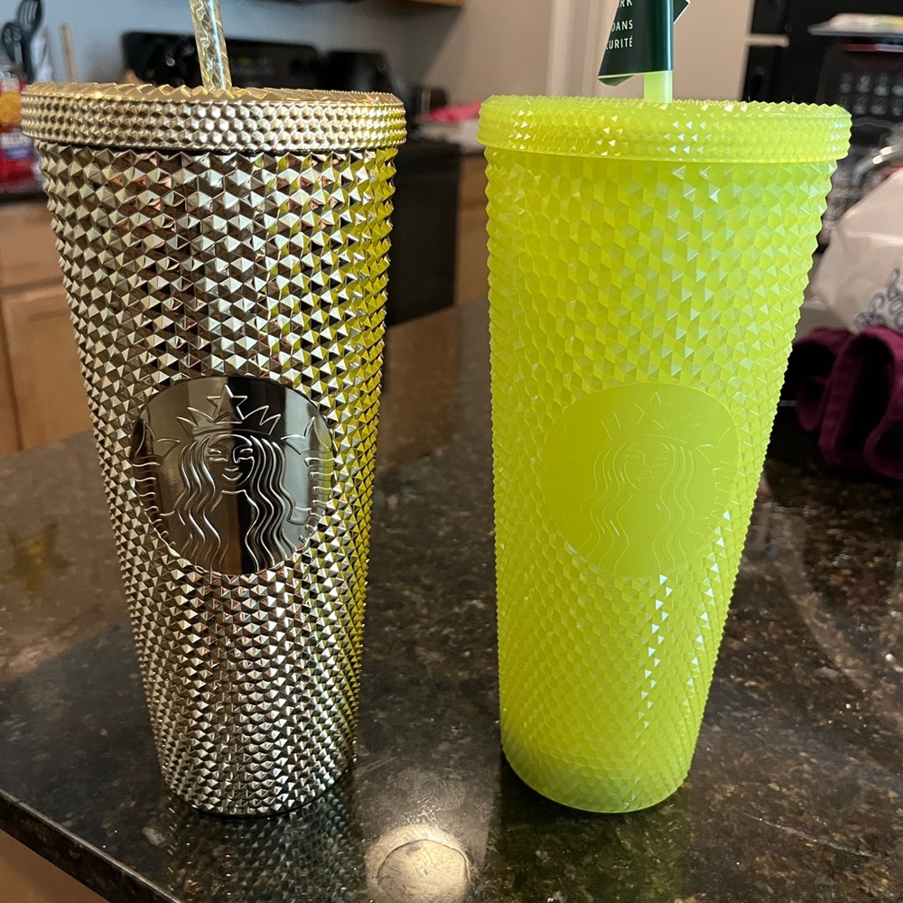 Holiday Starbucks tumblers